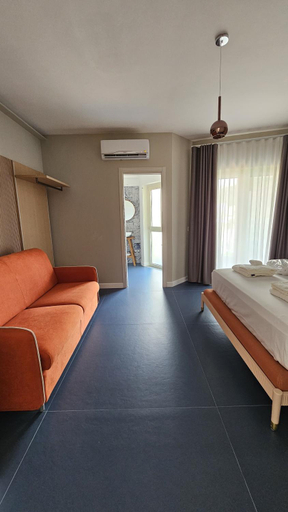 Others 5, EKOA comfort e relax, Cosenza