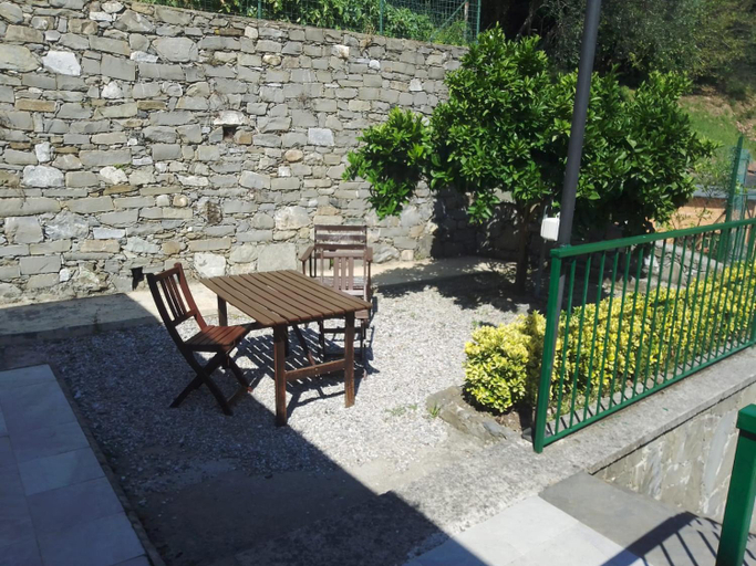 Others 4, B&B LA LANTERNA, La Spezia