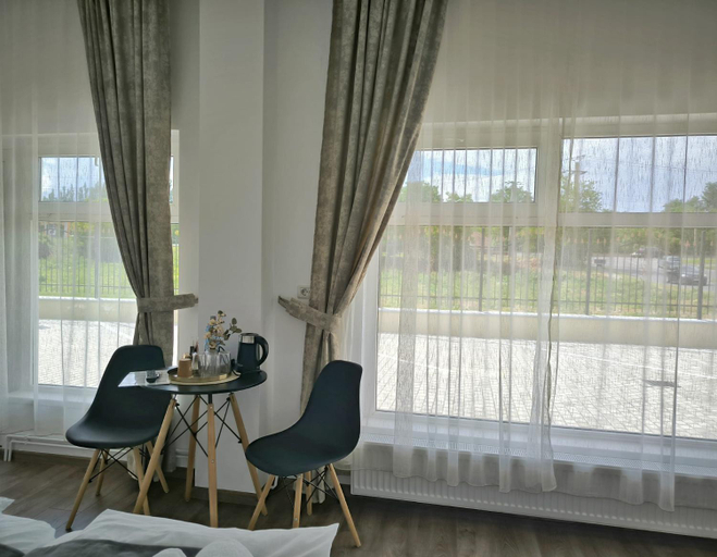 Others 5, Adriana Touristik Hostel 3 Stele Arad, Arad