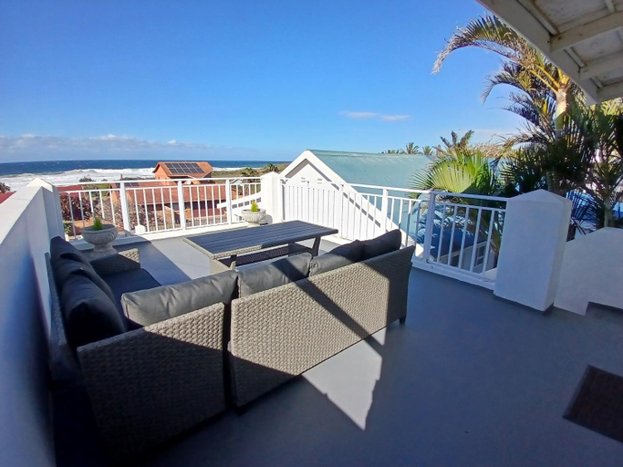 Others 4, Sun and Sands luxury beach house, Ugu