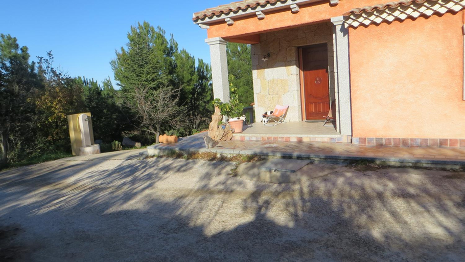 Others 5, La Calendula, Nuoro