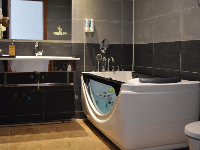 Bathroom 4