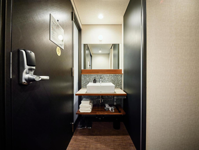 Bathroom 4, AND HOTEL HAKATA, Fukuoka