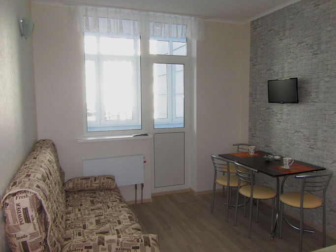 Others 2, S&M Apartments, Darnyts'kyi