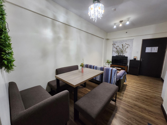 Interior view 4, Outlook Drive Apartments, Baguio City