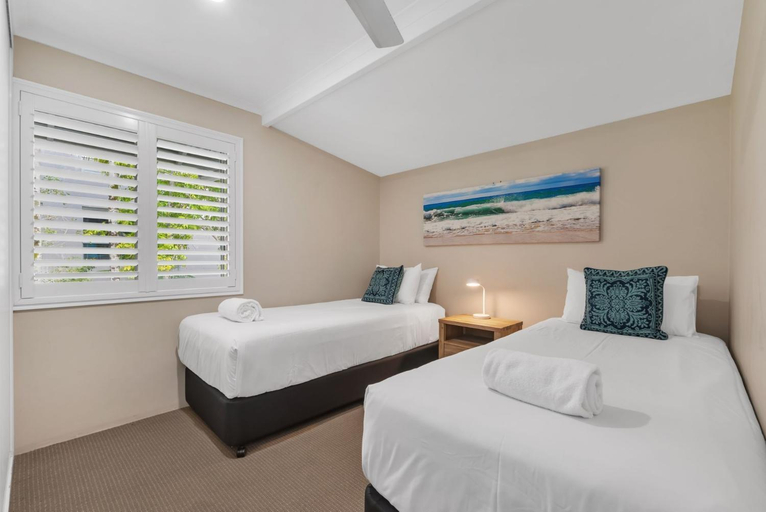 Bedroom 2, Coco Bay Resort, Noosa - Noosa-Noosaville