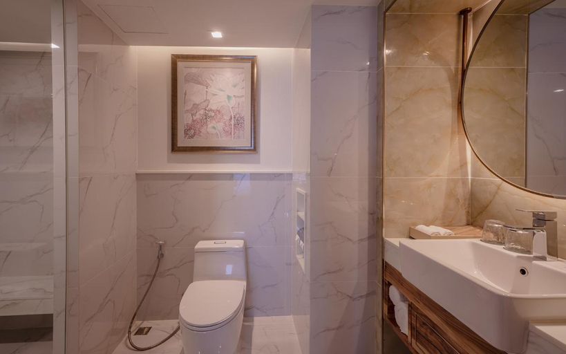 Bathroom 6