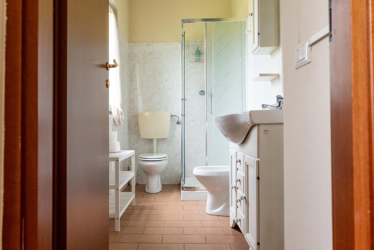 Bathroom, Agriturismo La Fucina, Biella