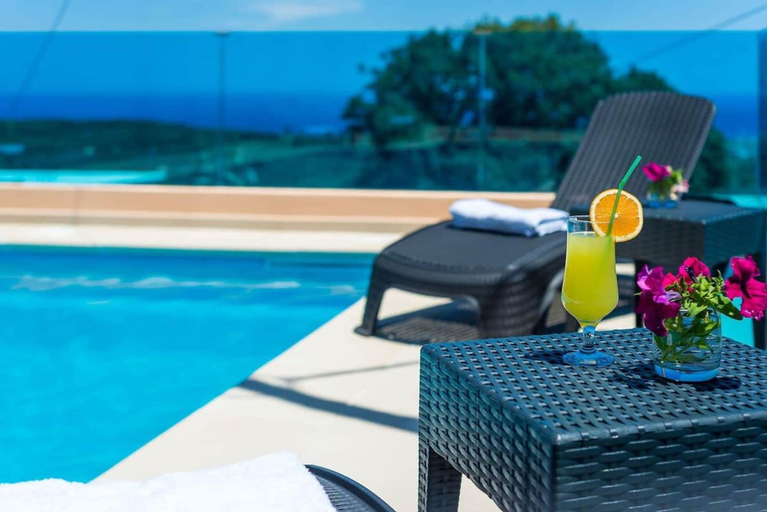 Room 4, Chania Serenity Villa - Unbeatable Oceanic Views, Crete