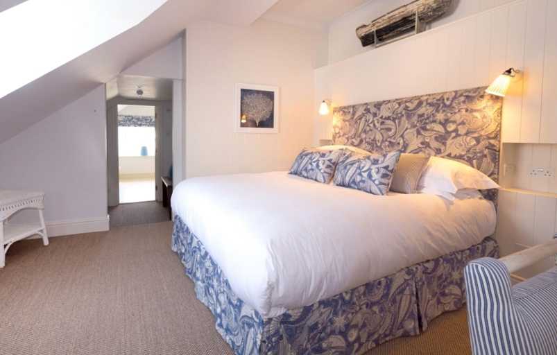 Bedroom 2, The Idle Rocks, Cornwall