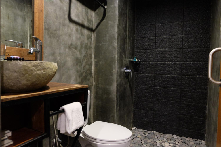 Bathroom 5