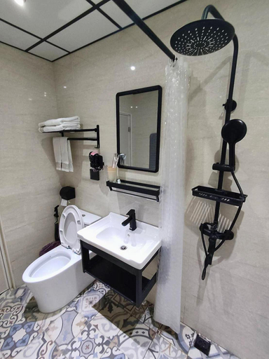 Bathroom 3, 二街館-光影民宿Light Shadow - Xinbei 2nd Street, Chiayi County