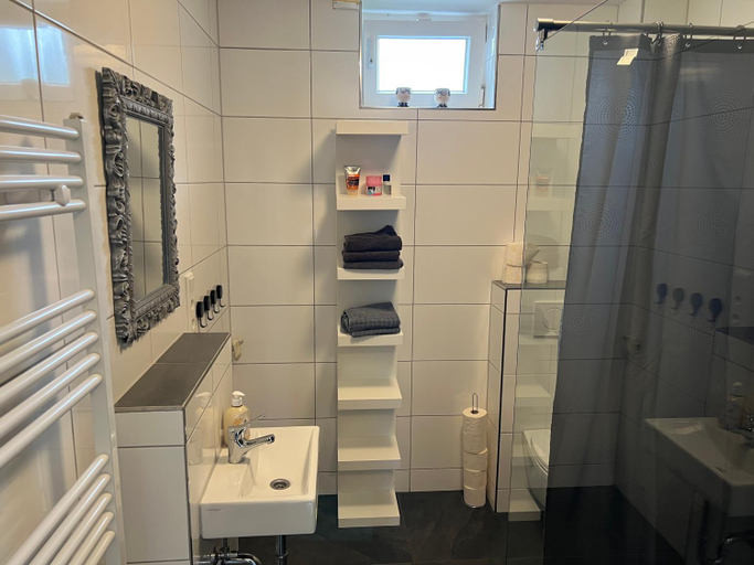 Others 5, Bungalow Neuss, Rhein-Kreis Neuss