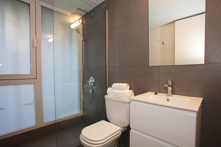 Bathroom 4, "Tu Hogar Temporal en la Ciudad: Departamento Comodo y Centrico", Distrito Federal