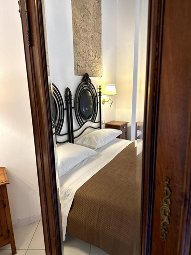 Bedroom 3, La Locanda del Curato Rooms, Salerno