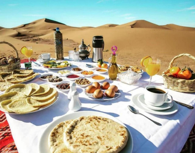 Food & Drinks 5, Super Luxury camp, Errachidia