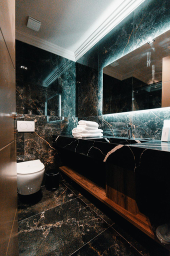 Bathroom 4, Royal-G Deluxe Hotel, Durrësit