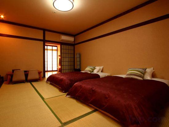 Others 3, Kafutei, Yamaga