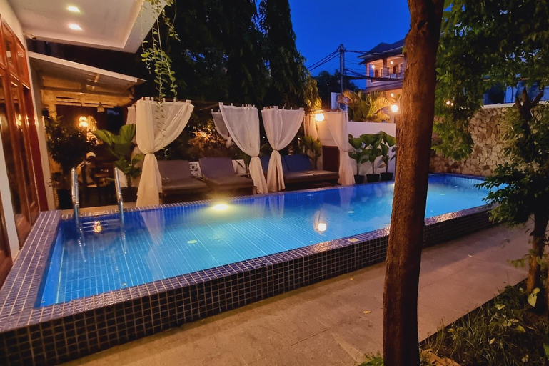 Sport & Beauty 2, Vid Angkor Boutique , Siem Reap
