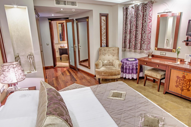 Bedroom 4, Bülbül Yuvasi Boutique Hotel - Boutique Class, Foça