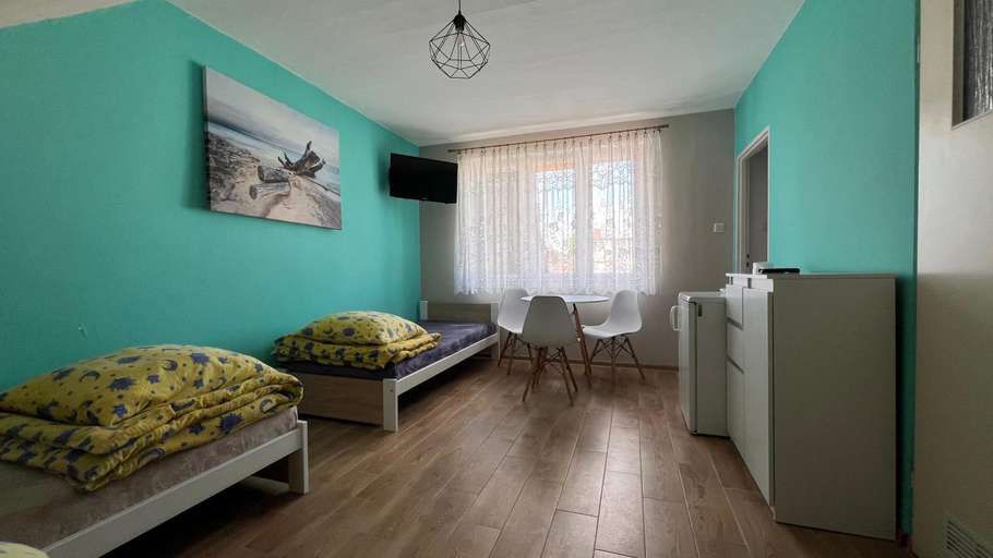 Others 5, Kapitanska Przystan, Koszalin