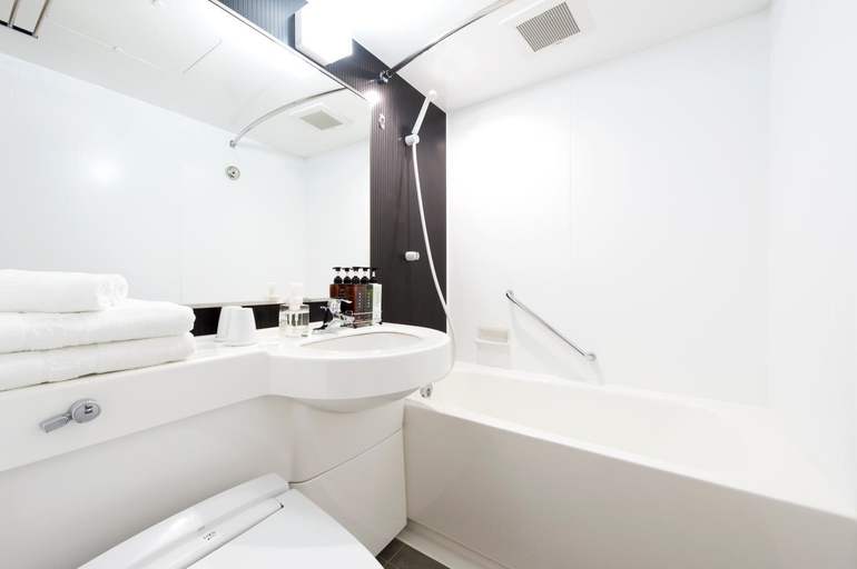 Bathroom 1