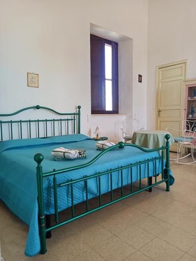 Bedroom 2, Palazzo Caracciolo, Reggio Di Calabria