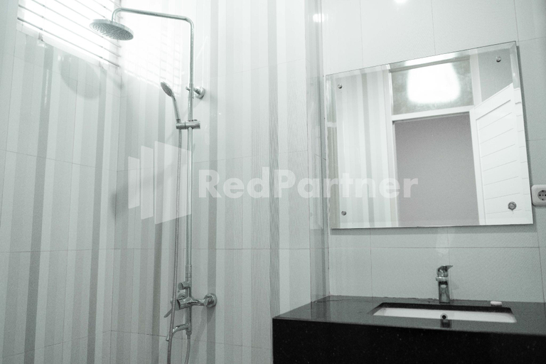 Bathroom 6