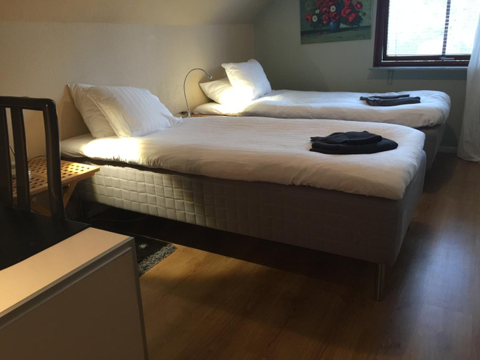 Bedroom 2, Flygarevagen, Vellinge