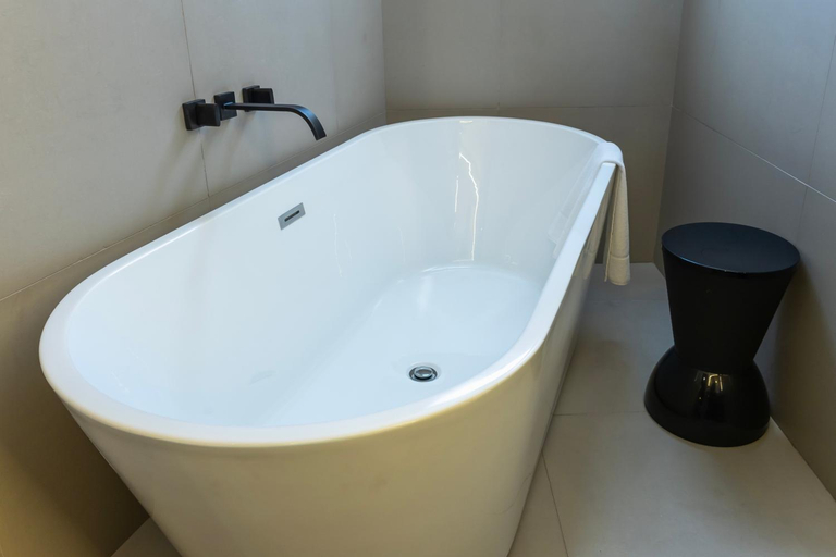Bathroom 4, Momax Hotel, Marília