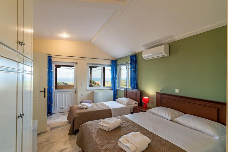 Room 4, Escape to Paradise - Chania s Seaside Getaway, Crete