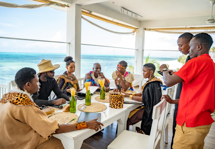 Food & Drinks 4, Pili Pili Paradise Beach, Kusini
