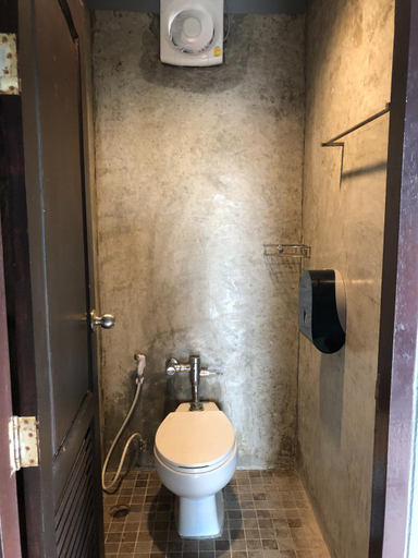 Bathroom 4, Aonang Sunset Hotel, Mueang Krabi