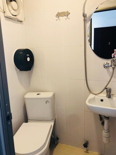 Bathroom 2