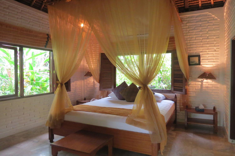 Bedroom 13