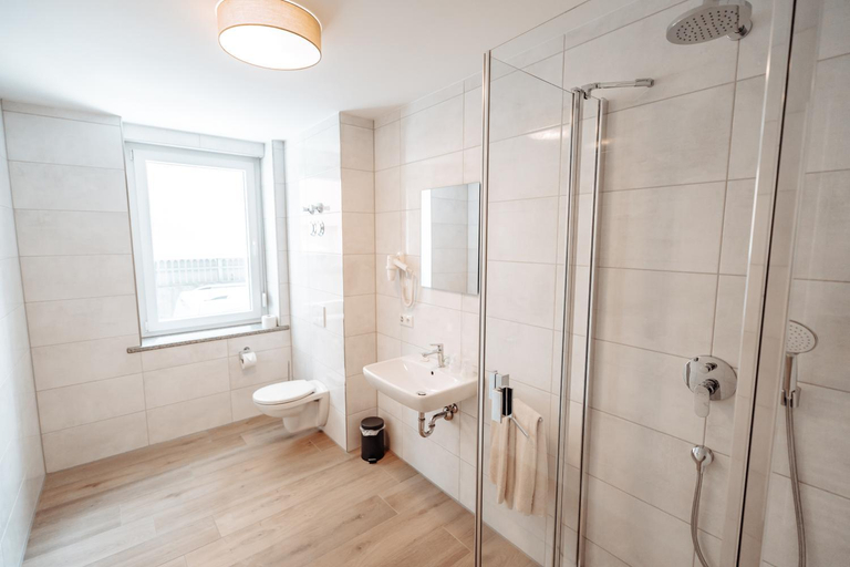 Bathroom 3, Boardinghouse Victory, Augsburg