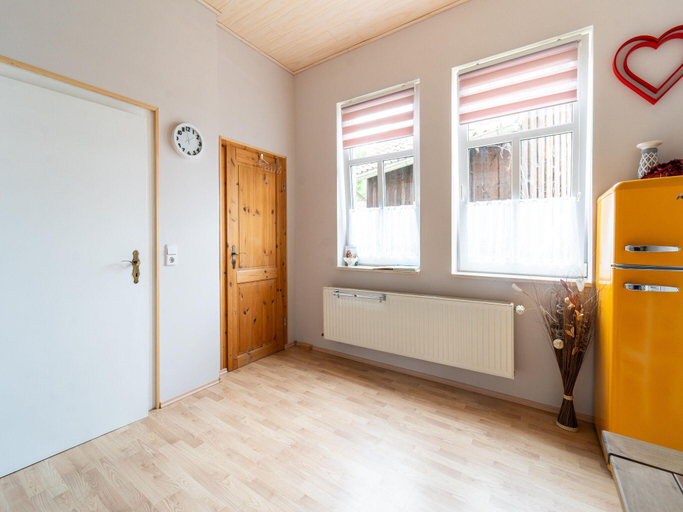 Others 4, Quiet Garden Apartment, Harz
