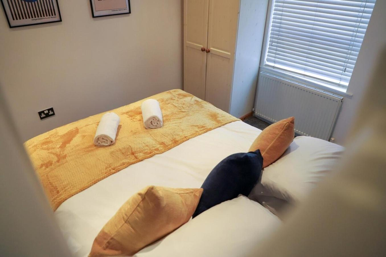 3, New- Modern 2br Apt Wifi Sleep5 City Centre, Sheffield