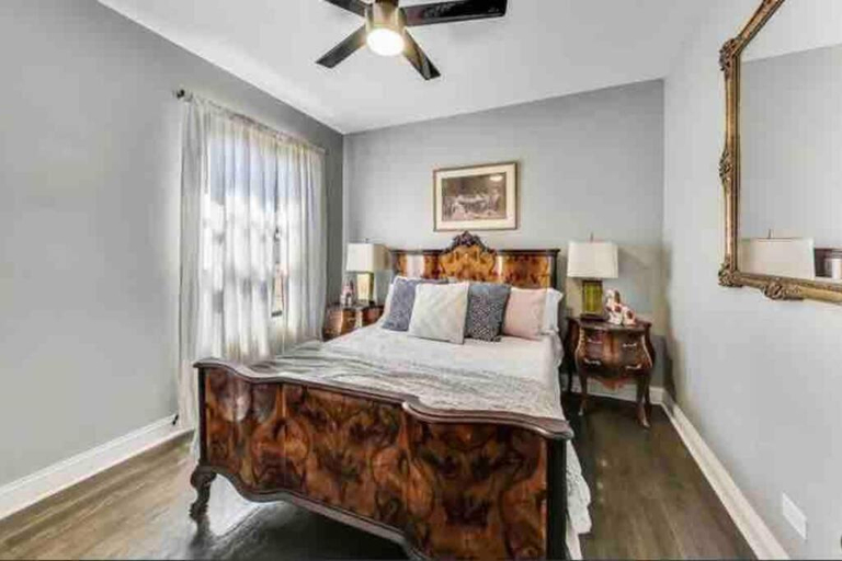 Bedroom 1, Lakefront Rooftop Parking, Cook