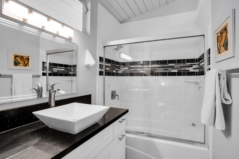 Bathroom 4, Escapade in Palm Springs, Riverside