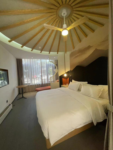 Bedroom 2, Jinshanling Great Wall Hotel, Chengde