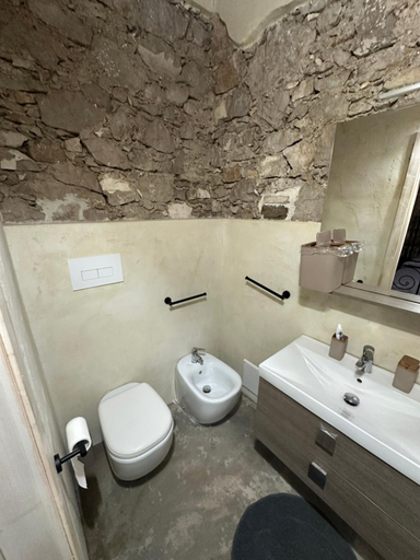 Bathroom, B&B La Torre, Salerno