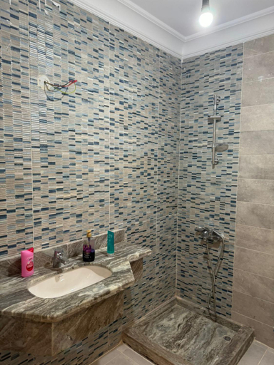 Bathroom 4, Downtown New Alamein Apartment, El Alamein