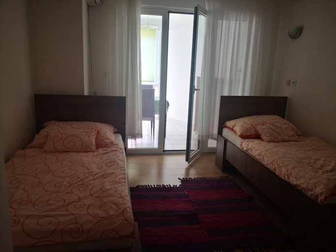 Others 3, Judith Apartment, Tisno