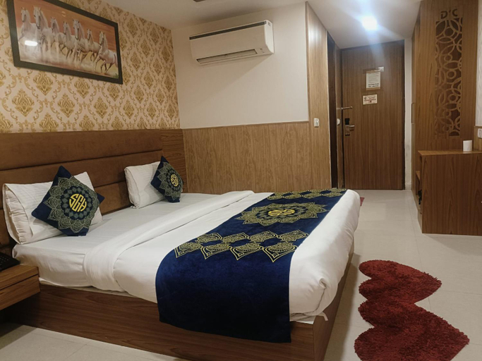 Bedroom 8