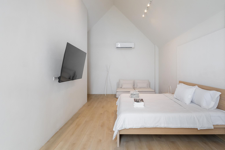 Bedroom 11