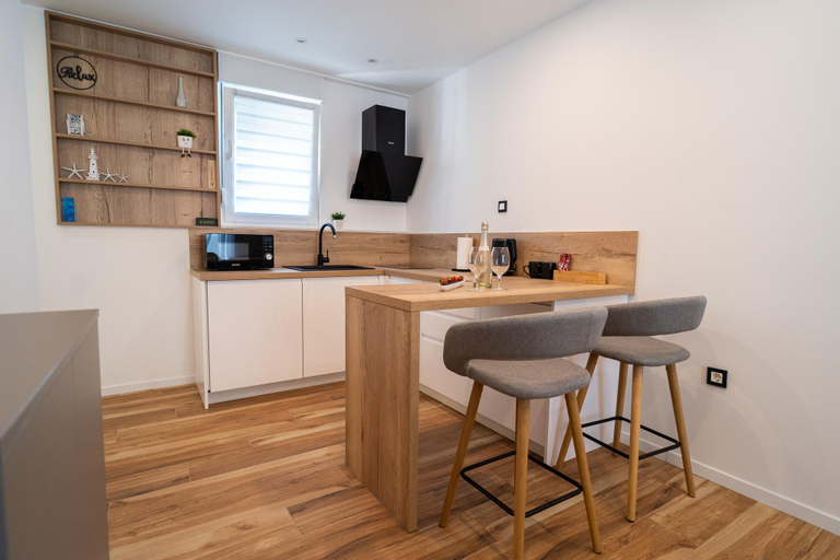 Others 4, Seafront Sunset Room 1 by Belmont Realty, Zadar