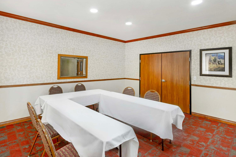 Bedroom 3, BEST WESTERN Holiday Hills, Summit