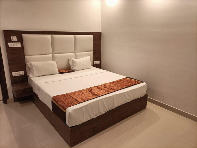 Bedroom 6