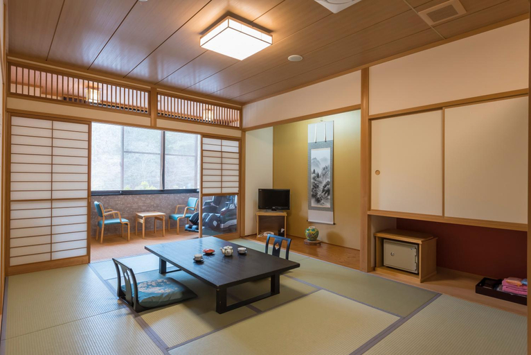 Others 4, 須賀谷温泉, Nagahama